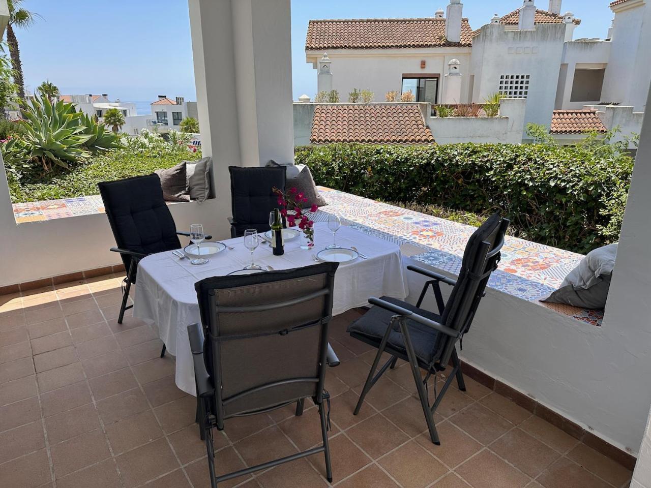 Quiet Family Apartment, 4 Pools, Close To The Beach And Golf, La Marina Alcaidesa 9 02 Eksteriør billede