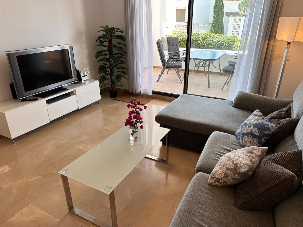 Quiet Family Apartment, 4 Pools, Close To The Beach And Golf, La Marina Alcaidesa 9 02 Eksteriør billede